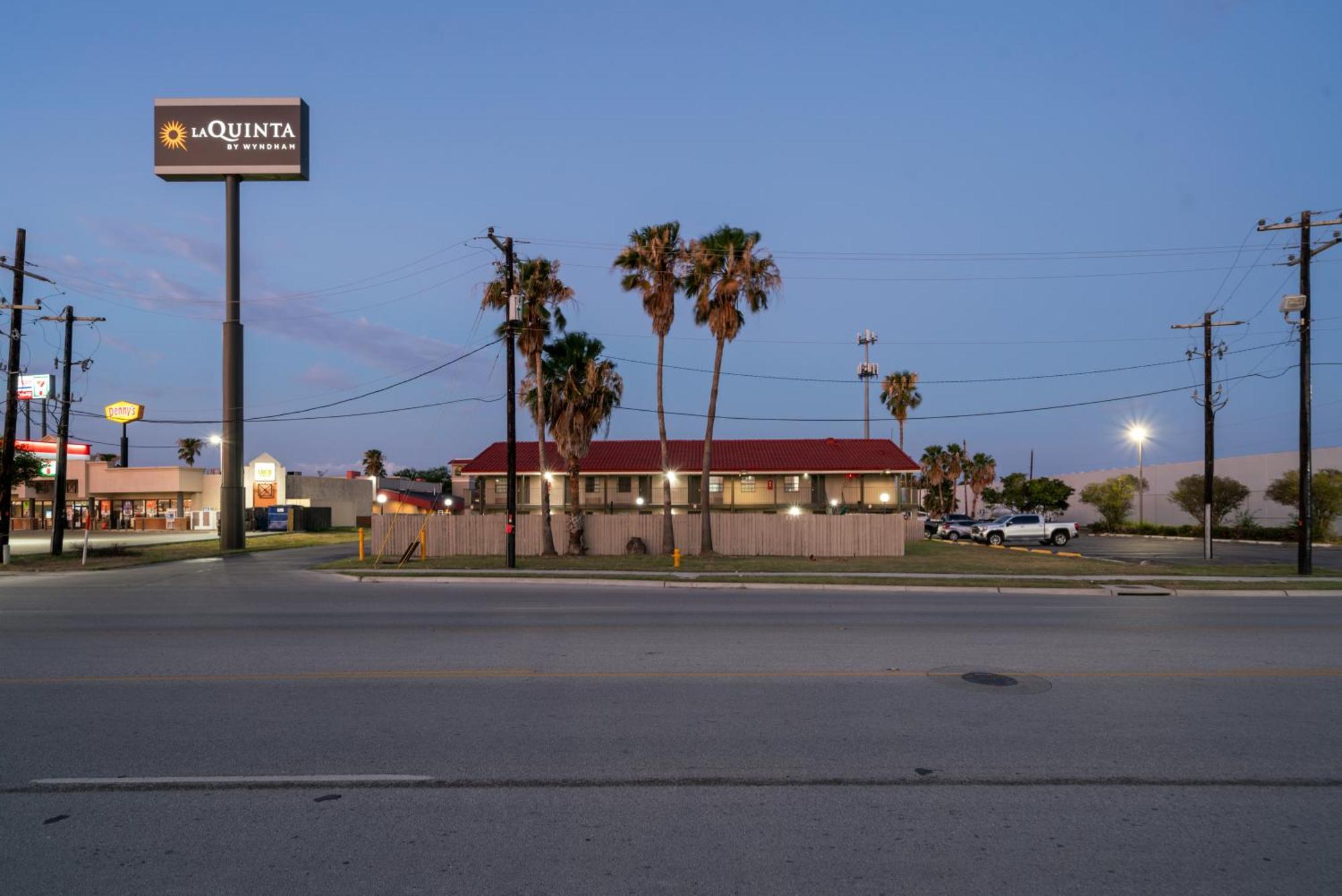 La Quinta Inn By Wyndham Corpus Christi North Zewnętrze zdjęcie