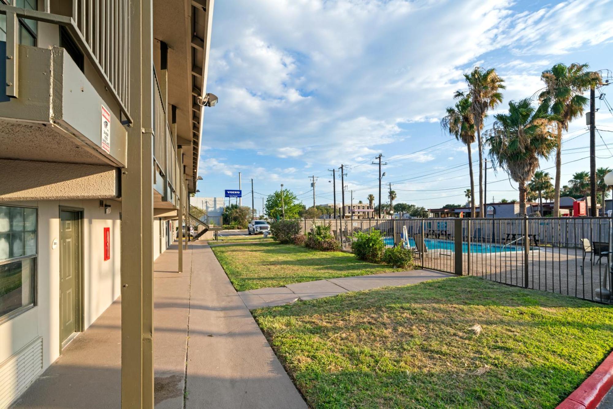 La Quinta Inn By Wyndham Corpus Christi North Zewnętrze zdjęcie