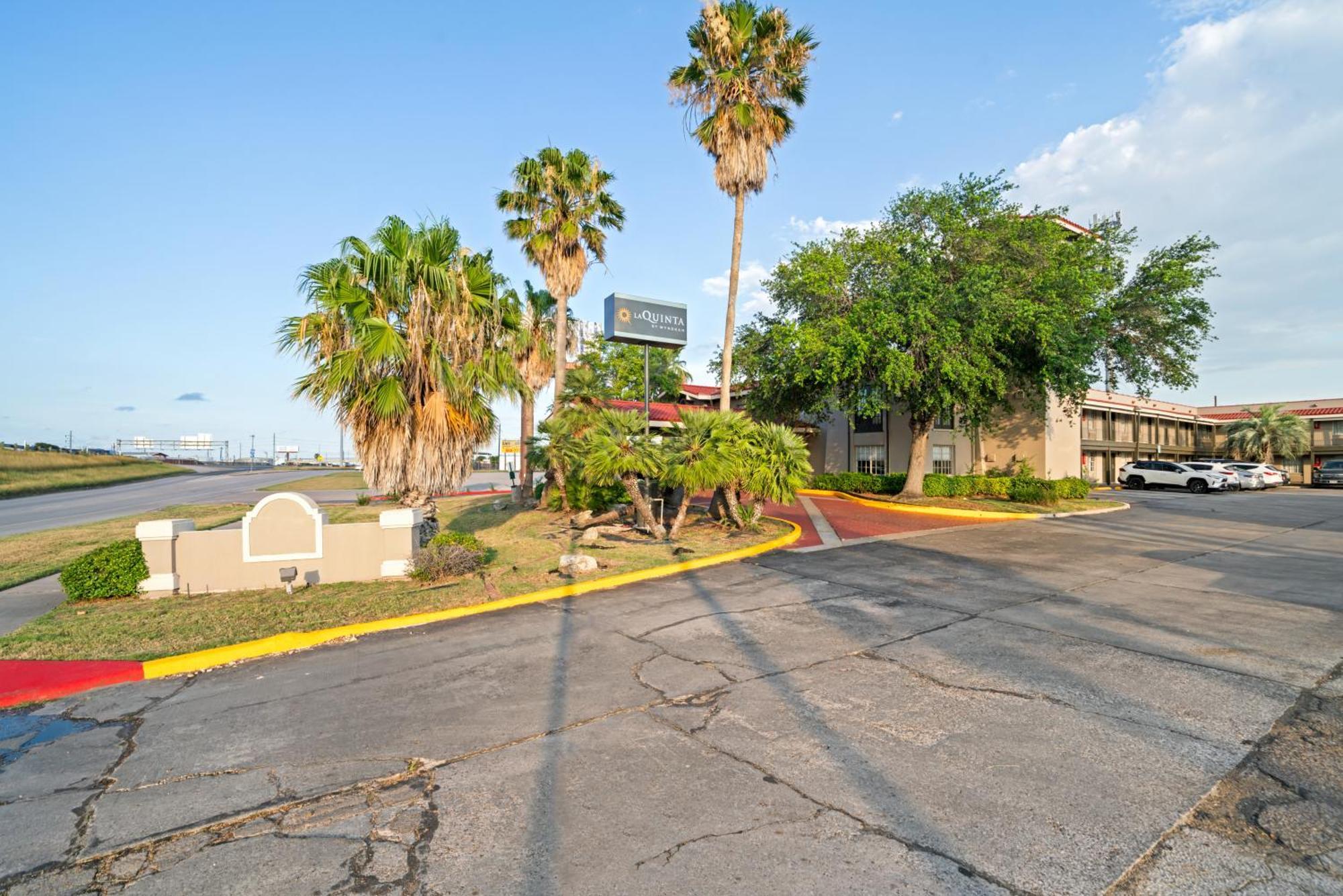La Quinta Inn By Wyndham Corpus Christi North Zewnętrze zdjęcie