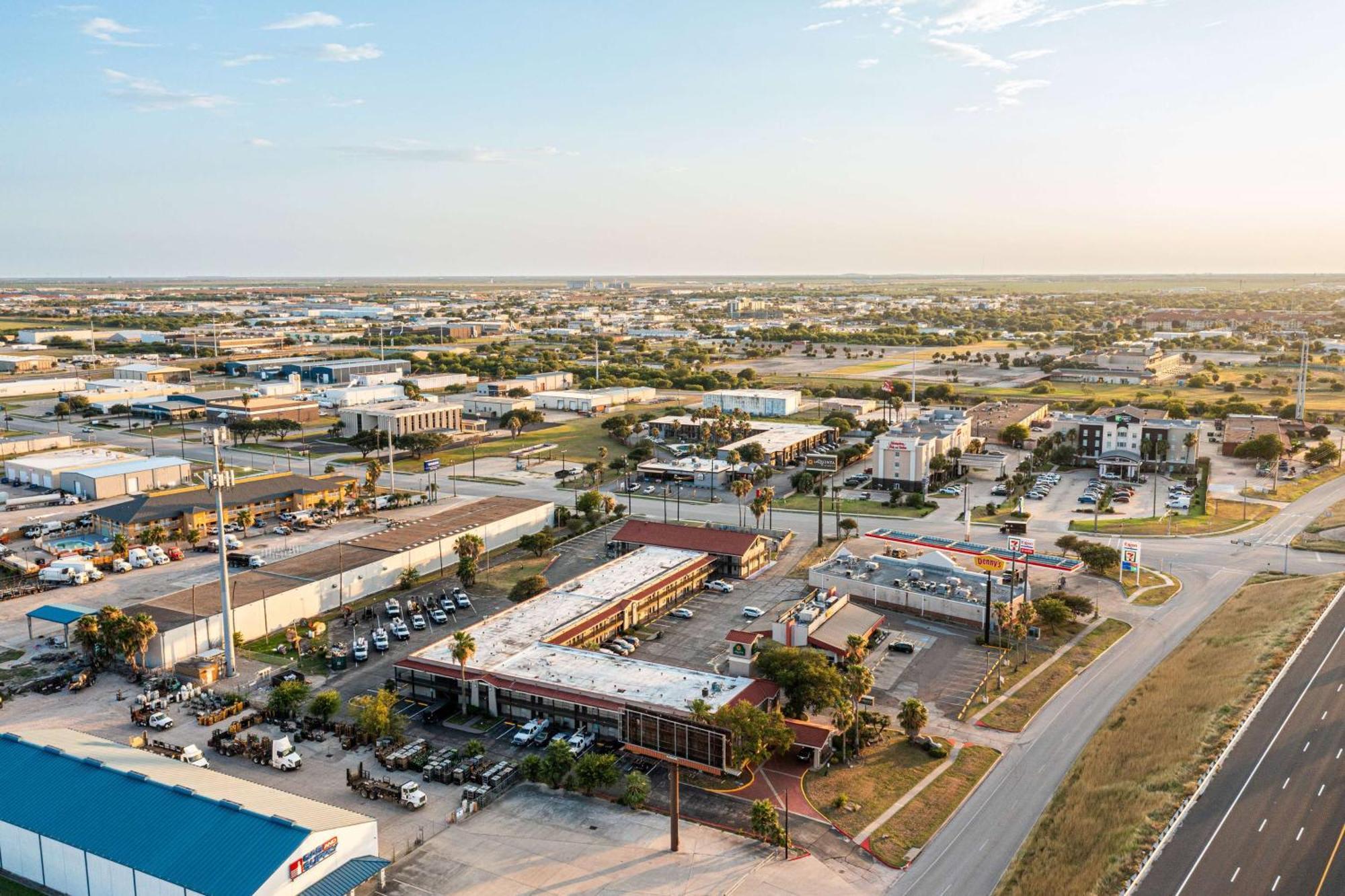 La Quinta Inn By Wyndham Corpus Christi North Zewnętrze zdjęcie