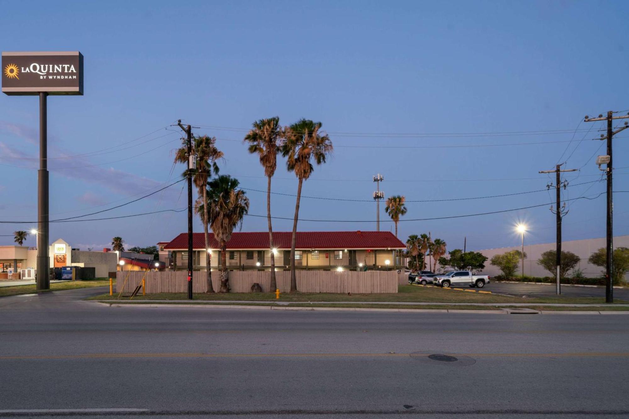 La Quinta Inn By Wyndham Corpus Christi North Zewnętrze zdjęcie